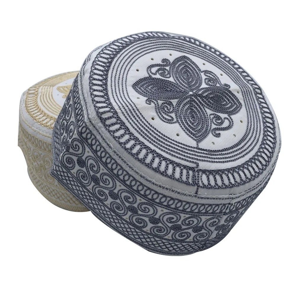 Cultural Accessory Traditional - Snapback Hat Flat recensione e prezzo